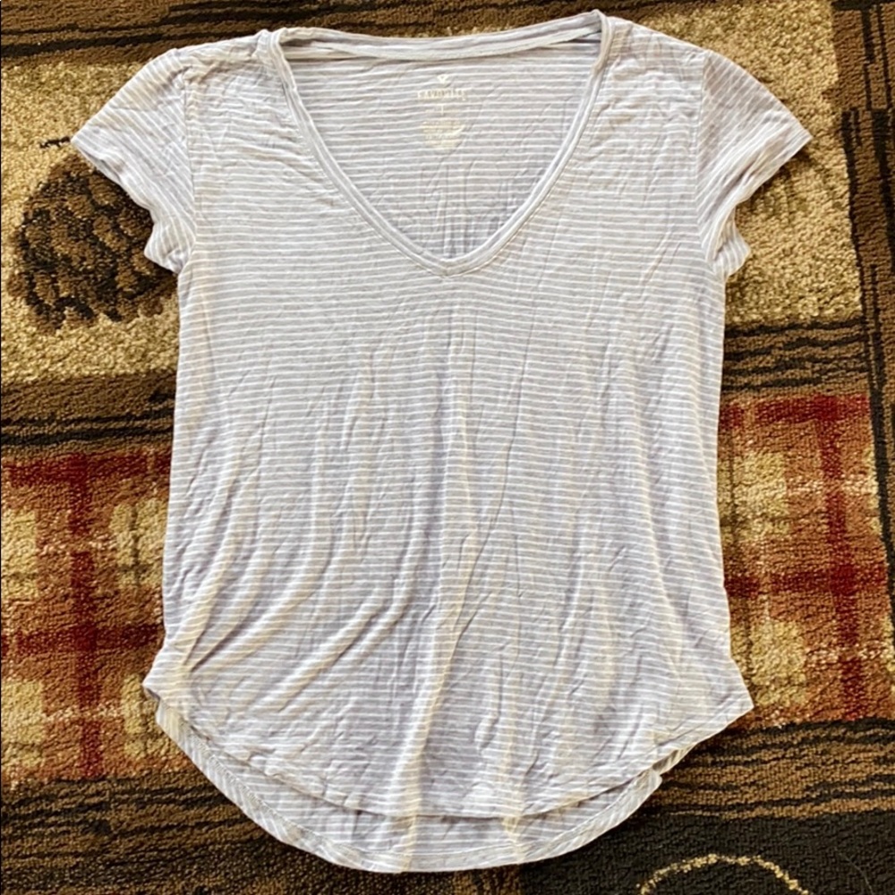 grey and white stripe American Eagle Favorite tee